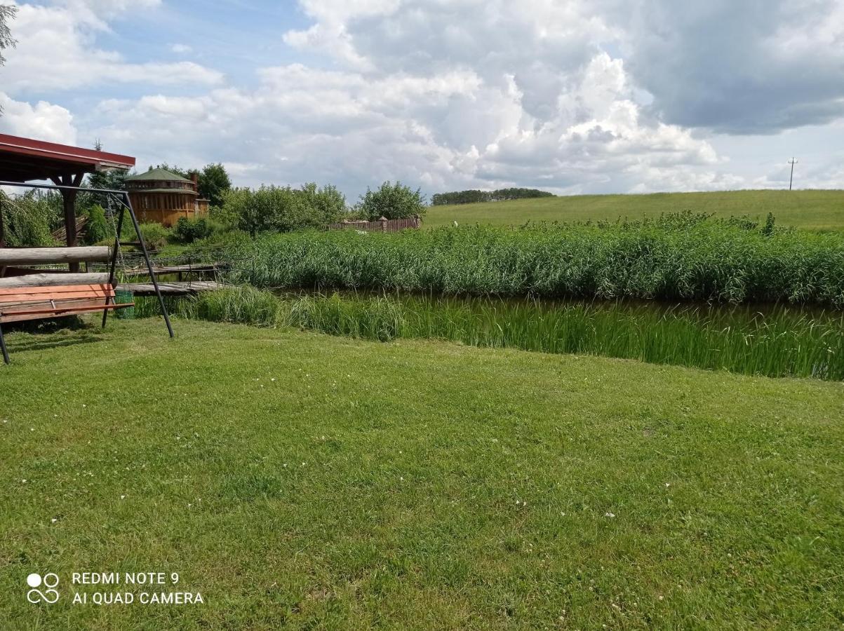 Nad Zabim Stawem Villa Jalowo Екстериор снимка